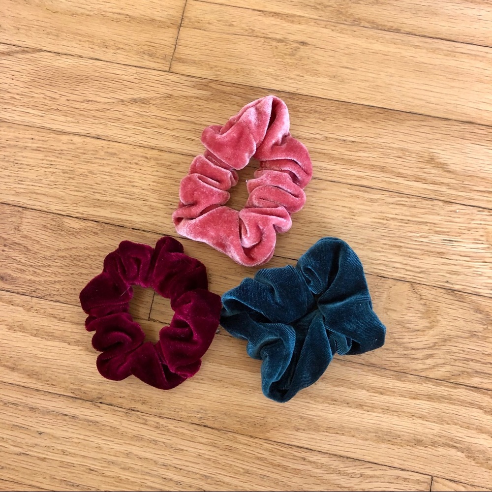 Velvet Scrunchie Set